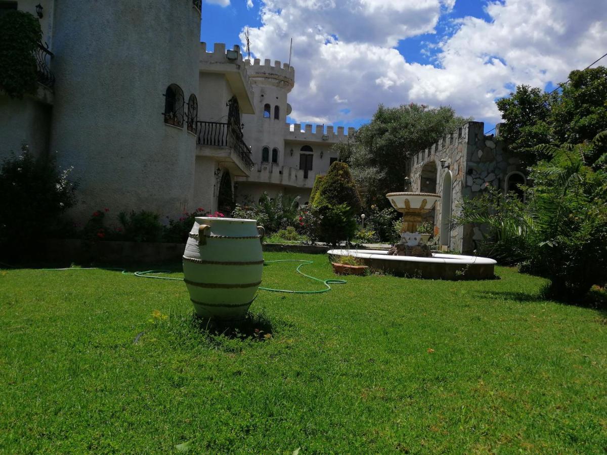 Villa Castle By The Sea *