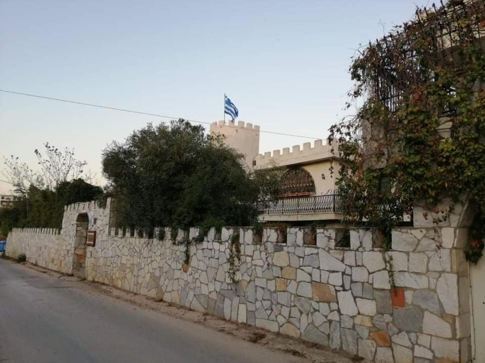 Castle By The Sea * Artemida (Attica)