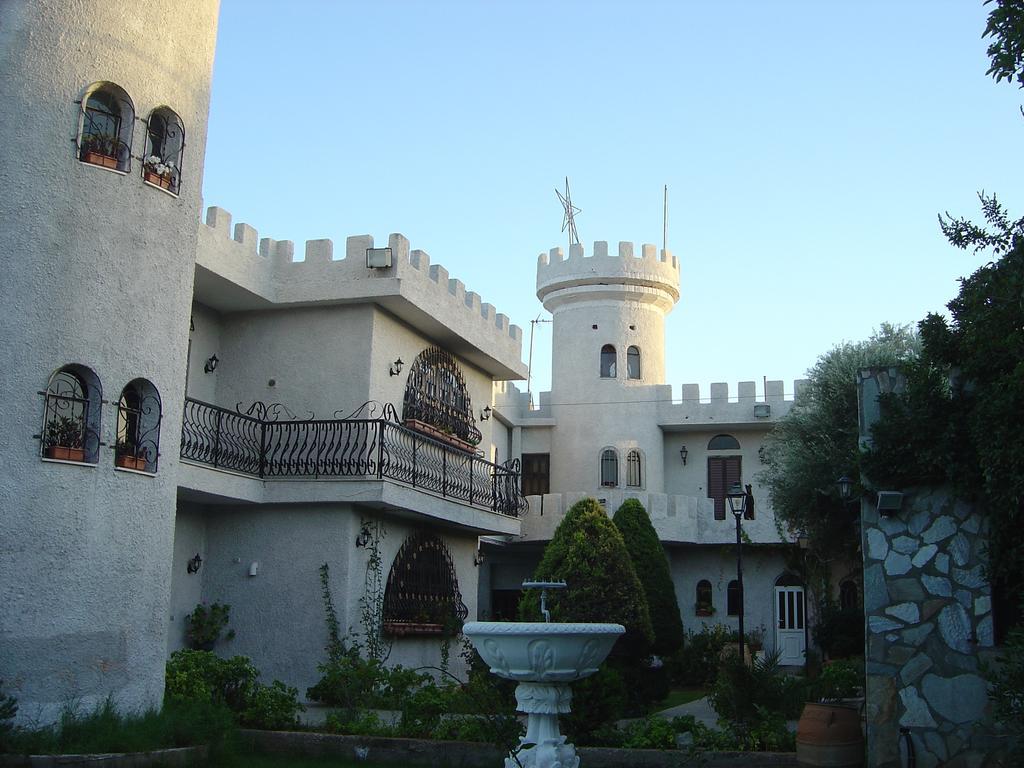 Villa Castle By The Sea