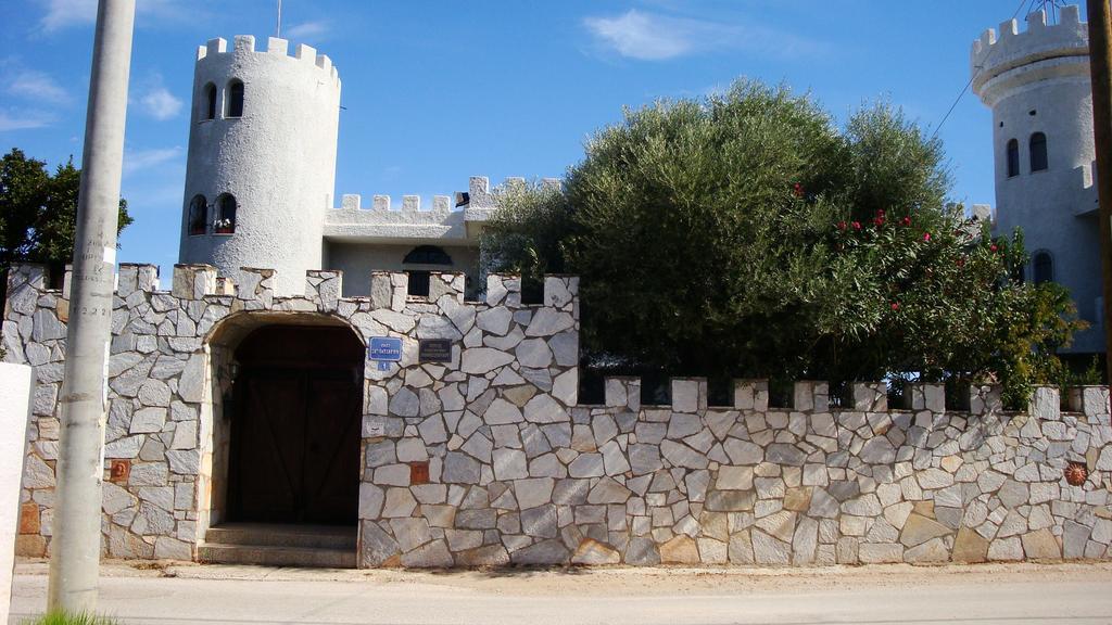 Castle By The Sea Artemida (Attica)