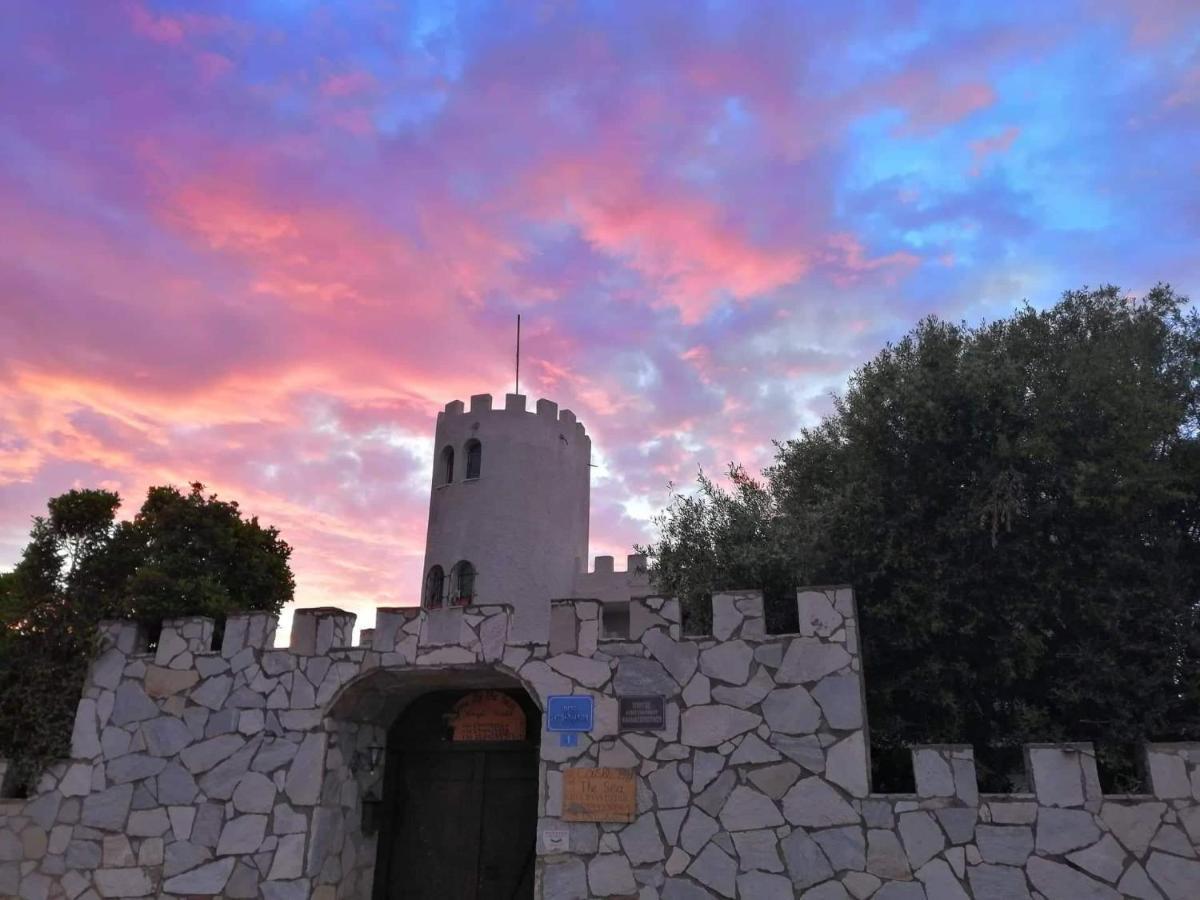 Castle By The Sea Artemida (Attica)